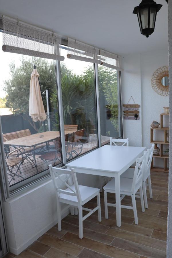 Le Petit Sud Apartment Carqueiranne Bagian luar foto